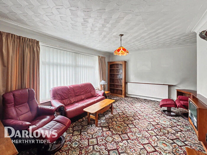 3 Bedroom Detached House For Sale In Fir Tree Drive, Treharris, CF46