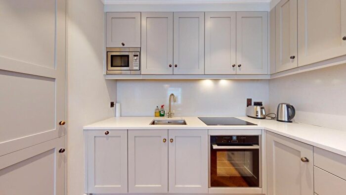 1 Bedroom Flat To Rent In Wimpole Street, London, W1G
