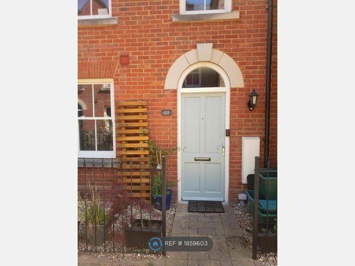 3 Bedroom Terraced House To Rent In Garland Road, Colchester, CO2