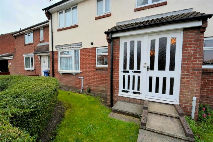 2 Bedroom Flat To Rent In Portholme Road, Selby, YO8