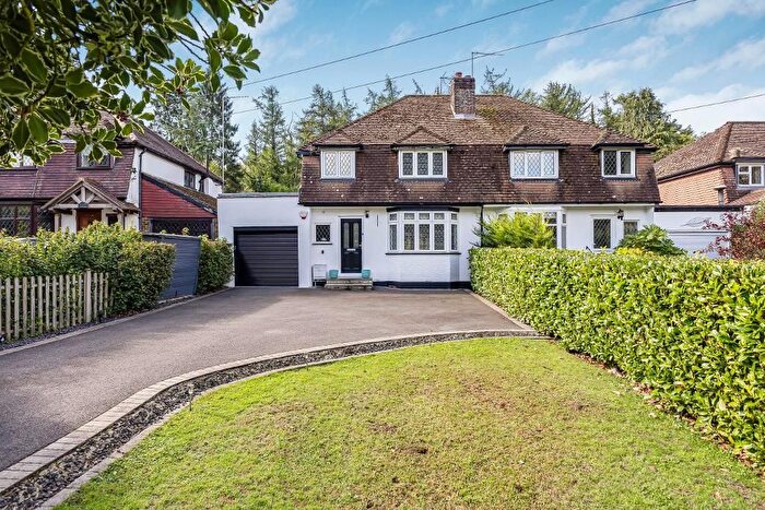 3 Bedroom Semi-Detached House For Sale In London Road, Halstead, Sevenoaks, Kent, TN14