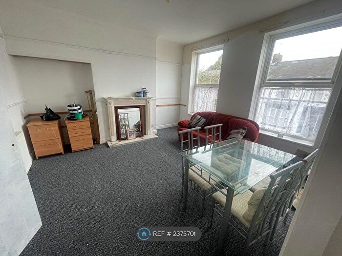 1 Bedroom Flat To Rent In Coltman Street, Hull, HU3