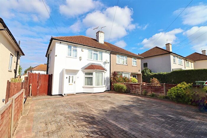 3 Bedroom Semi-detached House To Rent In Beethoven Road, Elstree, WD6