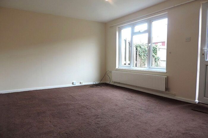 3 Bedroom Terraced House To Rent In Stagsden, Orton Goldhay, Peterborough, PE2