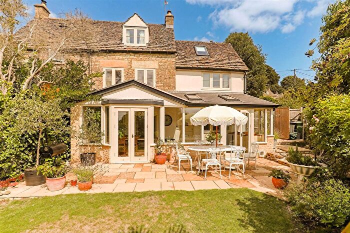 3 Bedroom Semi-Detached House For Sale In Box, Stroud, GL6
