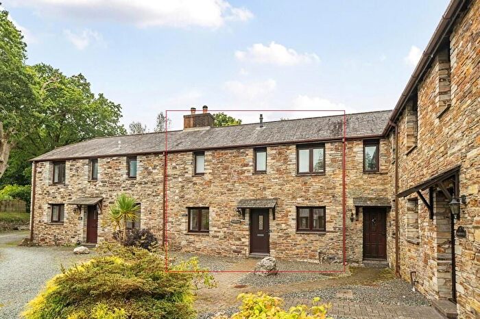2 Bedroom Barn Conversion For Sale In Tregeare, Launceston, PL15