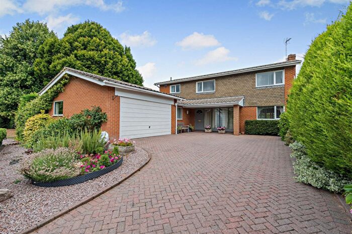 4 Bedroom Detached House For Sale In Kirkton Gate, Peterborough, PE3