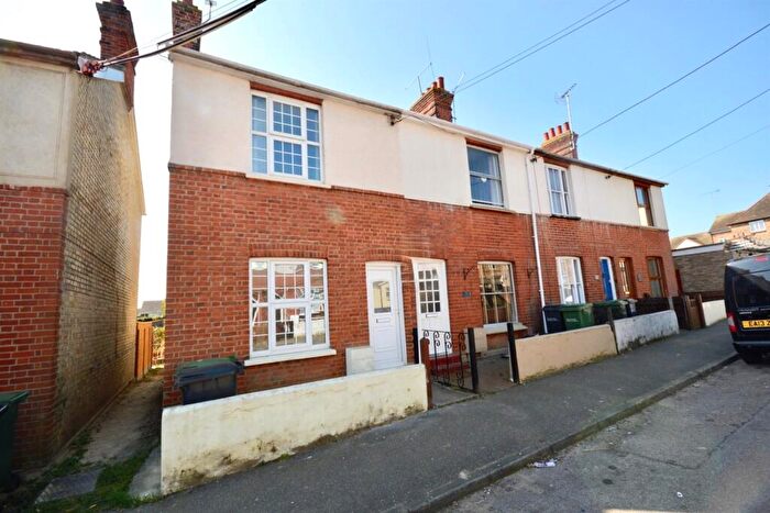 3 Bedroom Terraced House For Sale In Coronation Avenue, Braintree, CM7