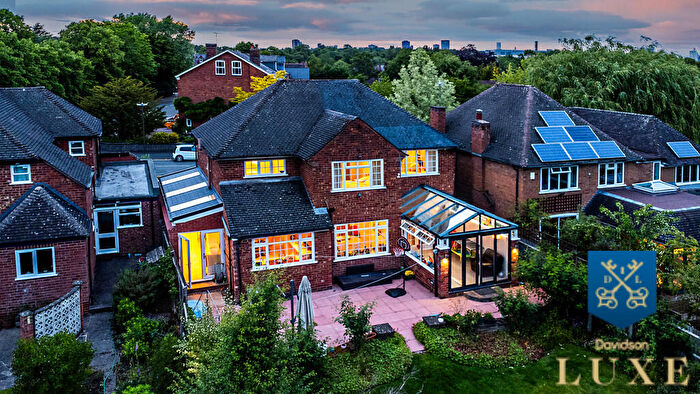 4 Bedroom Detached House For Sale In Selly Wick Road, Selly Park, Birmingham, B29