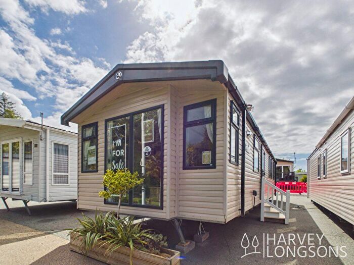 3 Bedroom Park Home For Sale In Brynteg Country And Leisure Retreat, LL55
