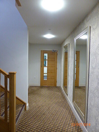 2 Bedroom Apartment To Rent In Wray Common Road, Reigate, RH2