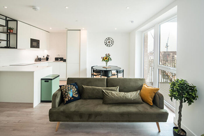 2 Bedroom Flat For Sale In Caldon Boulevard, Wembley, Middlesex, HA0