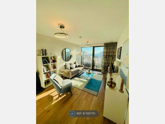 2 Bedroom Flat To Rent In Hammersley Road, London, E16