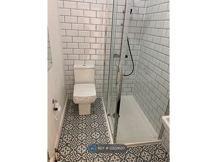 1 Bedroom Flat To Rent In Catford, London, SE6