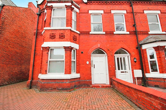 Studio To Rent In Halkyn Road, Hoole, CH2