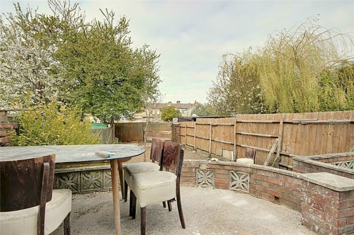 4 Bedroom End Of Terrace House To Rent In Falcon Crescent, Enfield, EN3