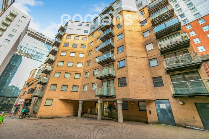 1 Bedroom Flat To Rent In Projection West, Merchants Place, Reading, RG1