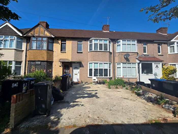 3 Bedroom Terraced House To Rent In Greenwood Avenue, Enfield, EN3