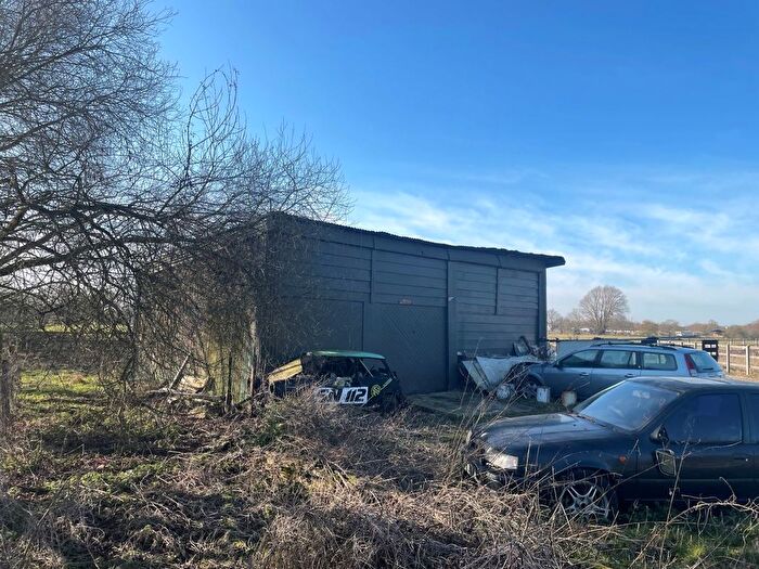 Barn Conversion For Sale In Willow Farm Barn, Bedford Road, Sandy, Bedfordshire, SG19