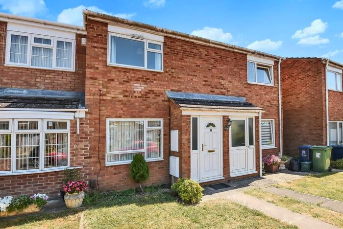 2 Bedroom Terraced House To Rent In Fletcher Road, East Oxford, OX4