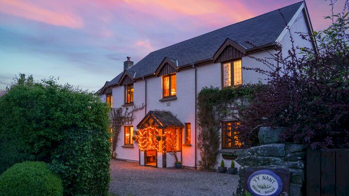 5 Bedroom Detached House For Sale In Bro Clywedog, Llanfair Clydogau, Lampeter, SA48