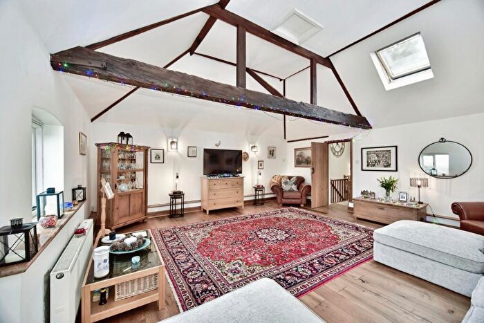3 Bedroom Terraced House For Sale In Gibbs Hill, Maidstone, Kent, ME18