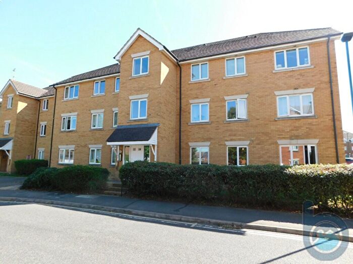 2 Bedroom Flat To Rent In Fellowes Road, Peterborough, Cambridgeshire, PE2