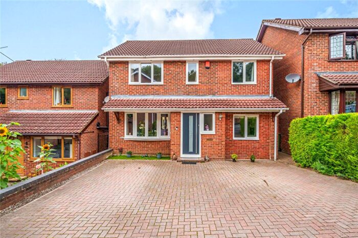 4 Bedroom Detached House For Sale In Swincombe Rise, Chartwell Green, Southampton, Hampshire, SO18