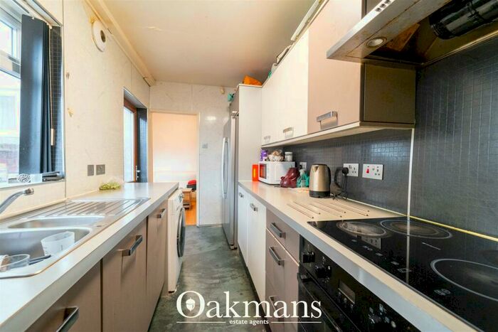 5 Bedroom House To Rent In Dawlish Road, Selly Oak, B29