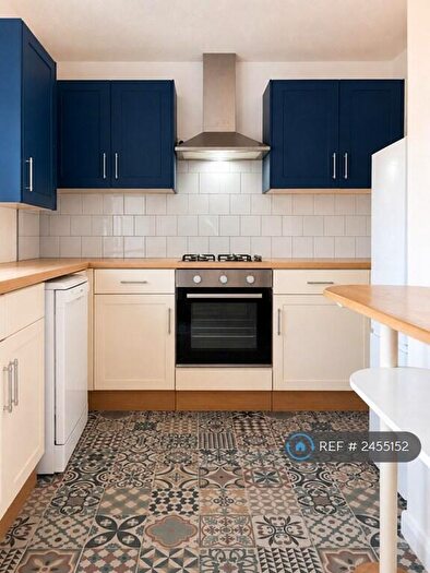 1 Bedroom Maisonette To Rent In Salisbury Road, Luton, LU1