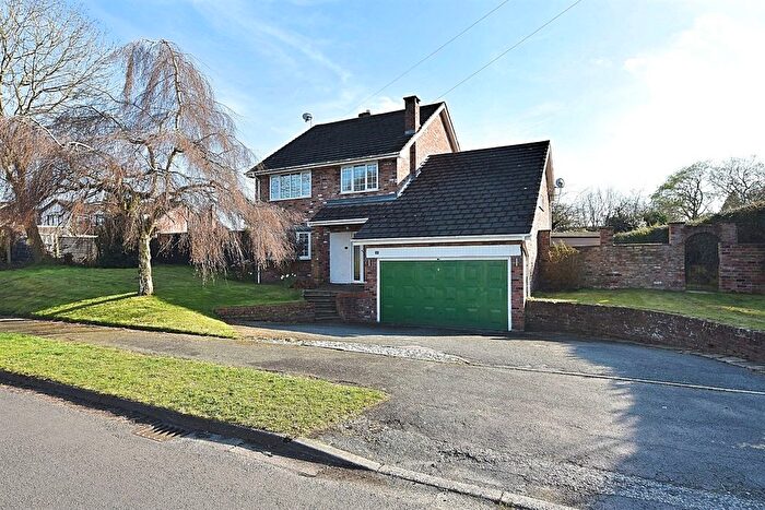 4 Bedroom Detached House For Sale In Brooklands Drive, Goostrey, Crewe, CW4