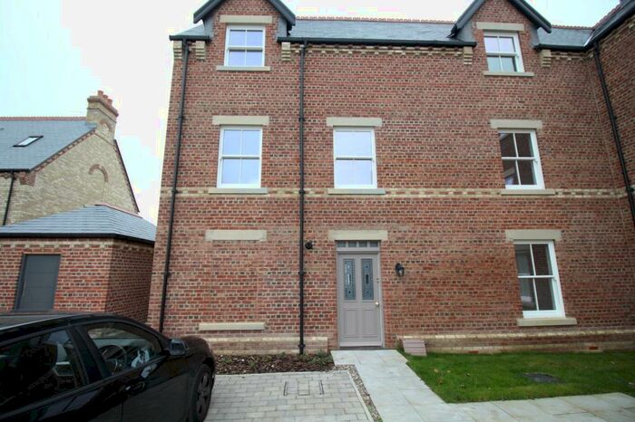 3 Bedroom Semi-Detached House To Rent In Healeyfield, Lambton Park, Chester Le Street, Durham, DH3