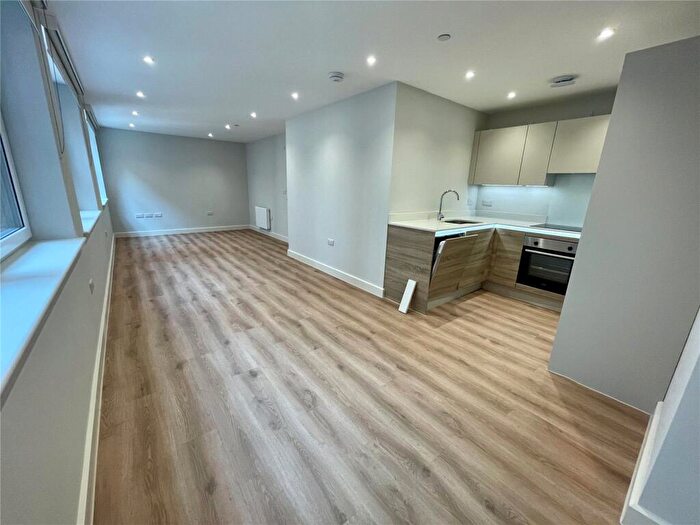1 Bedroom Apartment To Rent In Richmond Hill, Bournemouth, Dorset, BH2