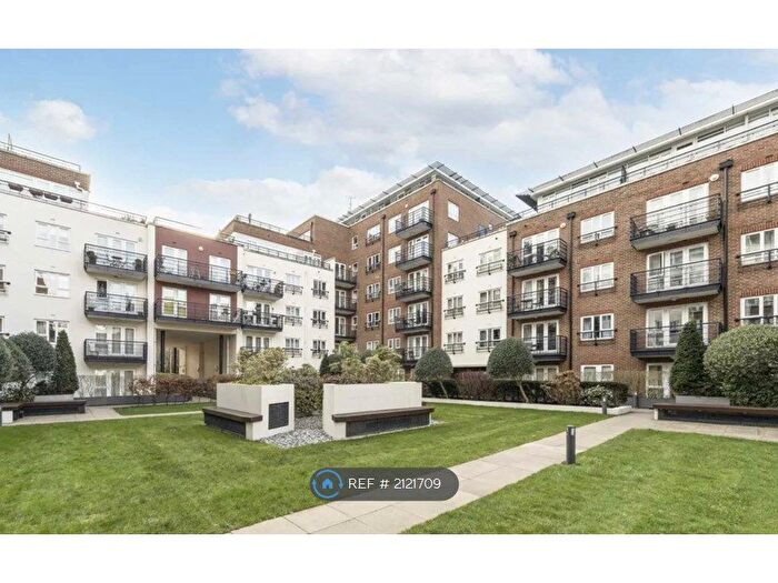 1 Bedroom Flat To Rent In Carisbrooke House, Kingston Upon Thames, KT2