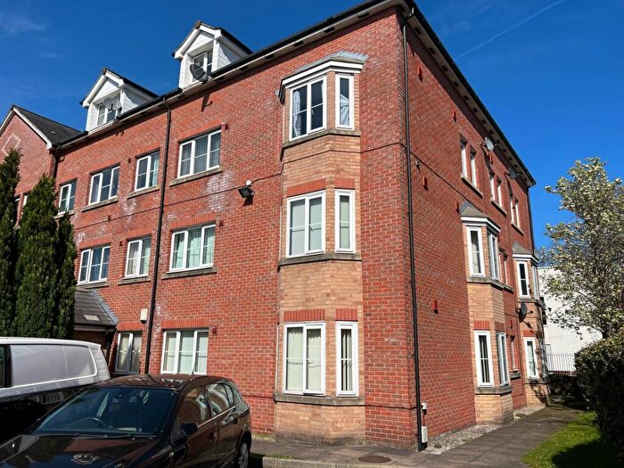 2 Bedroom Apartment To Rent In Kingsburn Court, Manchester, M19