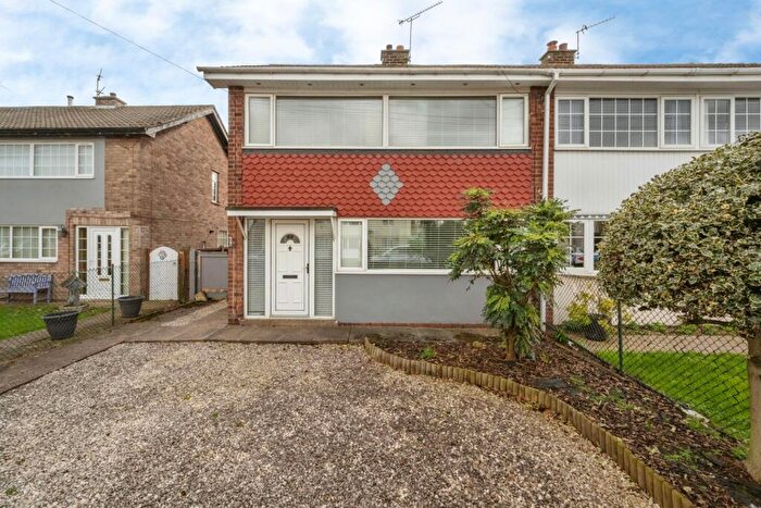 3 Bedroom Semi-Detached House For Sale In Graham Road, Kirk Sandall, Doncaster, South Yorkshire, DN3
