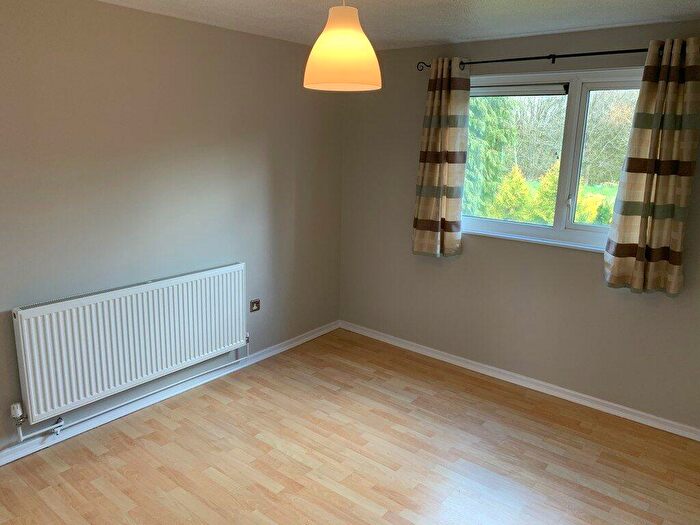 1 Bedroom Flat To Rent In Mitcheldean Covert, Birmingham, West Midlands, B14
