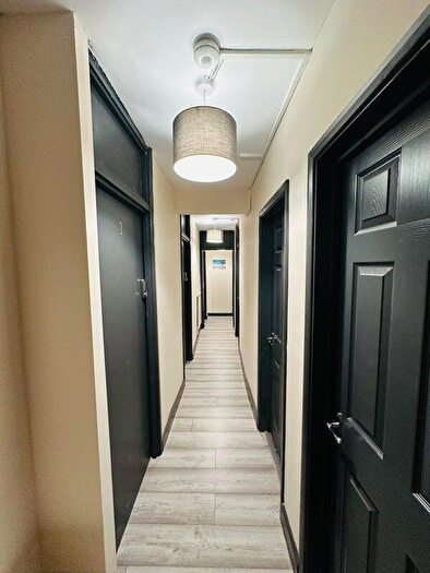 4 Bedroom Flat To Rent In Tomlins Orchard, Barking, IG11