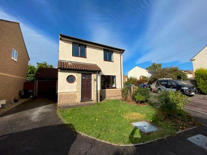 3 Bedroom Detached House To Rent In Cooks Close, Bradley Stoke, Bristol, BS32