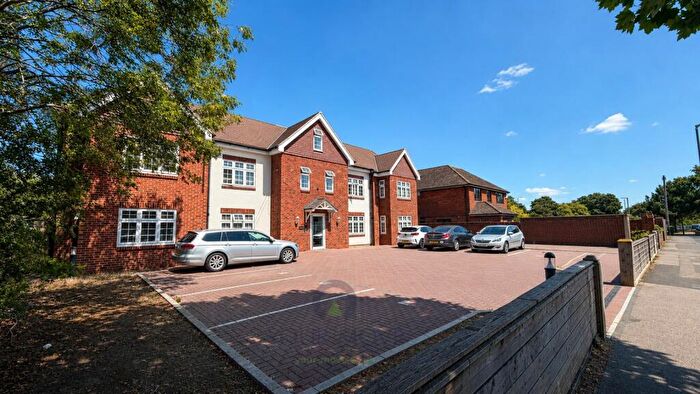 2 Bedroom Flat To Rent In Broomfield Road, Bexleyheath, DA6