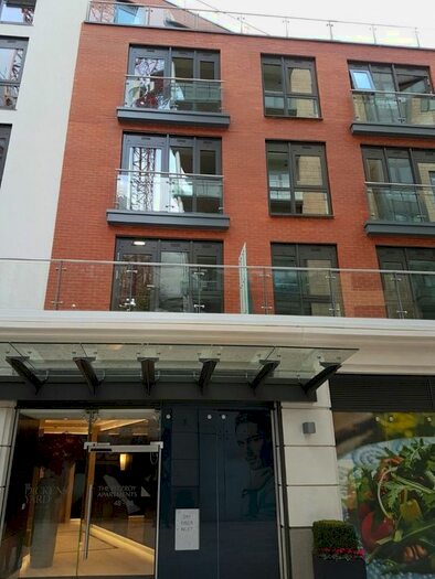 2 Bedroom Flat To Rent In Fitzroy House, Ealing, W5