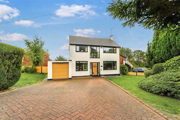 3 Bedroom Detached House For Sale In Minorca Close, Norden, OL11