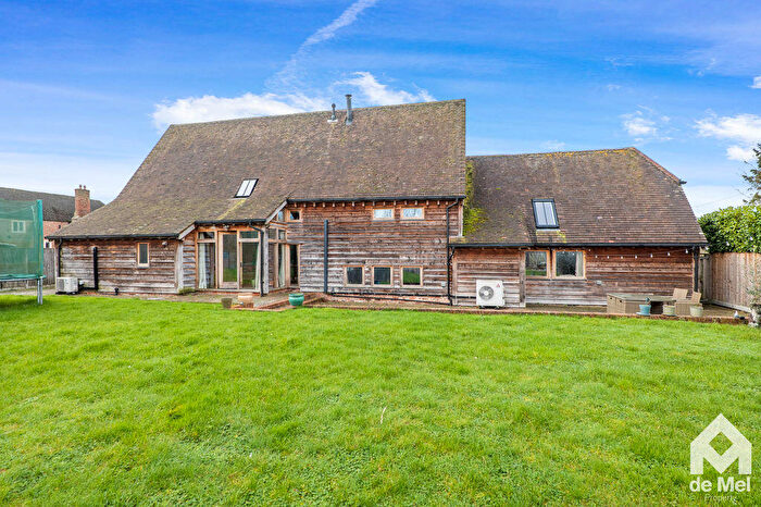 5 Bedroom Barn Conversion For Sale In Millers Court, Dean Lane, Stoke Orchard, GL52