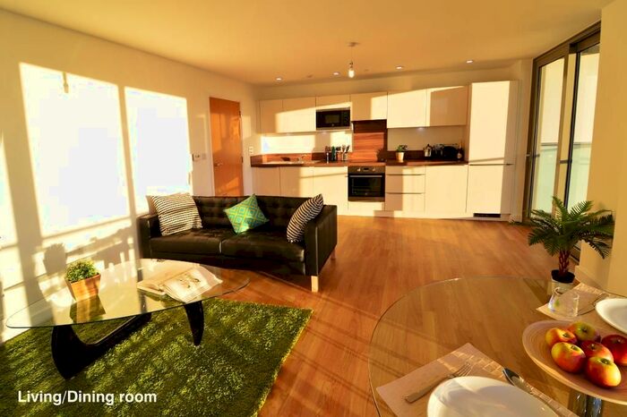 2 Bedroom Flat To Rent In Cornmill Lane, Lewisham, London, SE13