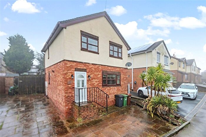 3 Bedroom Detached House For Sale In New View, Valley Green, Pudsey, West Yorkshire, LS28