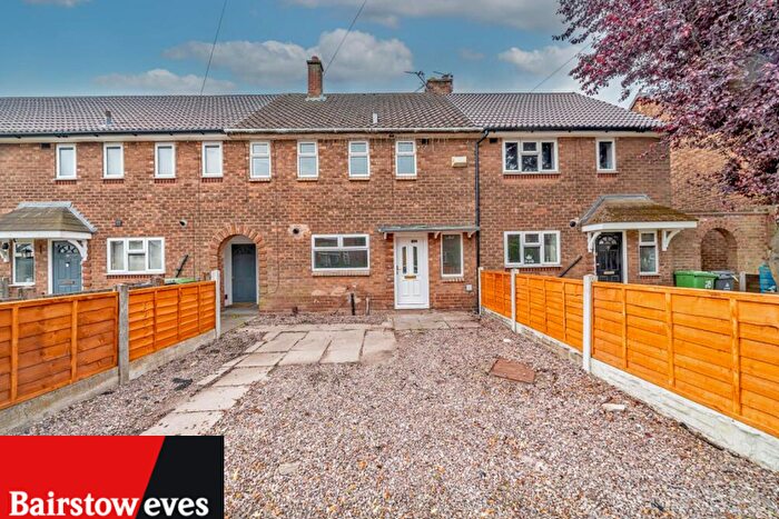 3 Bedroom Terraced House To Rent In Priestley Road, Walsall, WS2