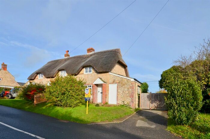 2 Bedroom Cottage For Sale In Newbridge, Yarmouth, Isle Of Wight, PO41