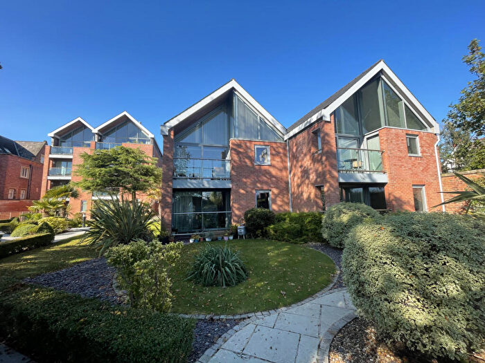 2 Bedroom Apartment To Rent In Cuthbert House, Fairlawn Road, Lytham St. Annes, Lancashire, FY8