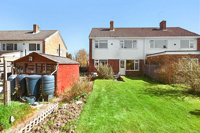 3 Bedroom Semi-Detached House For Sale In Canterbury Road, Kennington, TN24