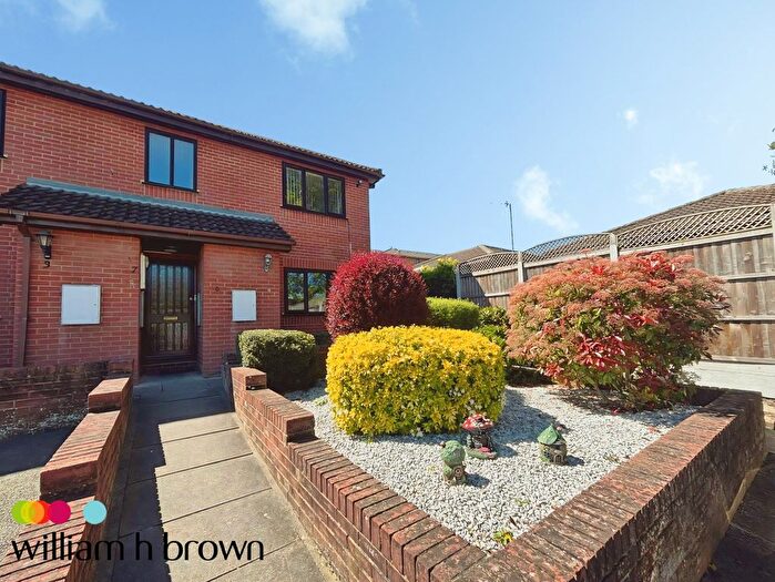 1 Bedroom Flat To Rent In Highfield Road, Billericay, CM11